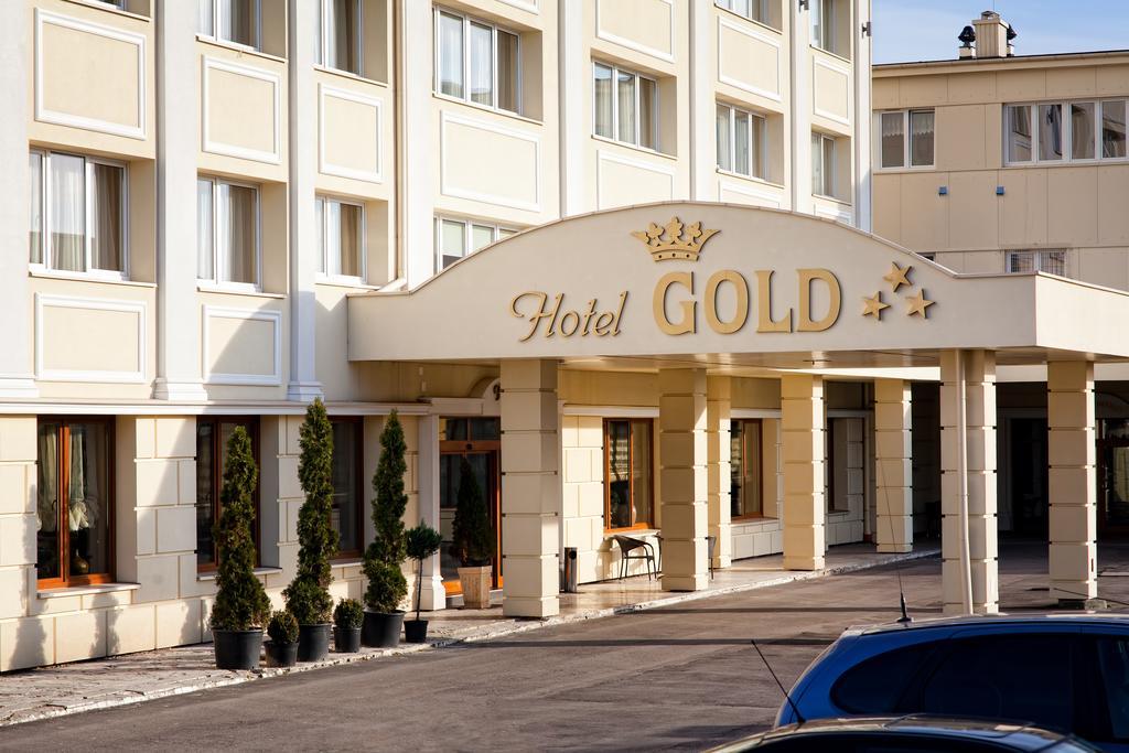 Hotel Gold Дембица Экстерьер фото